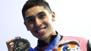 Diego Villalobos se baña en bronce en el Mundial de Natación 2025