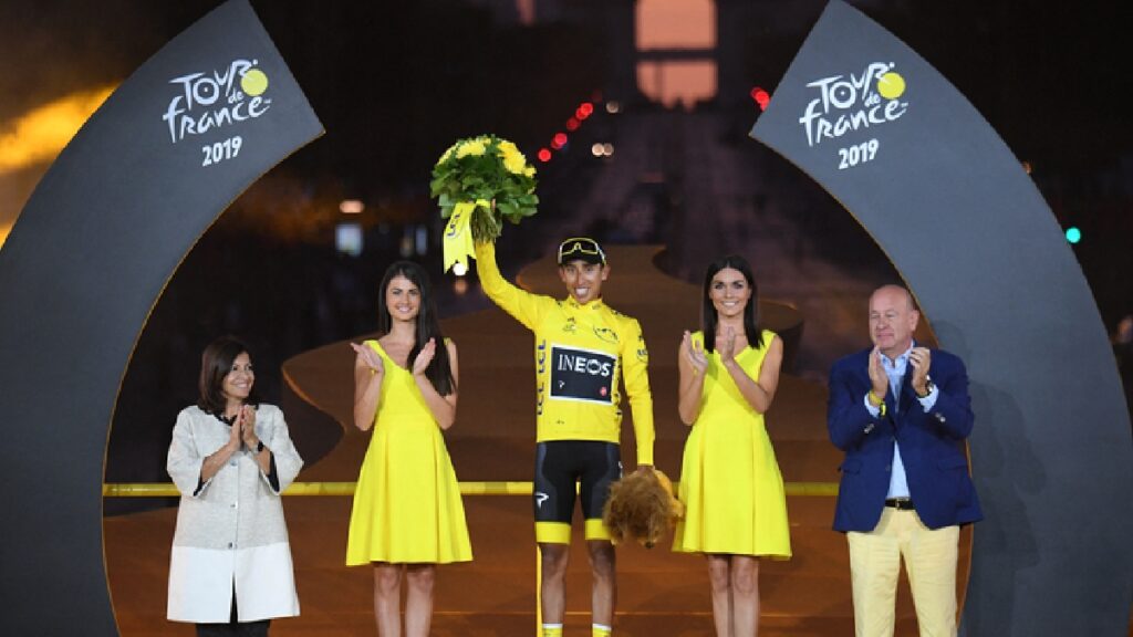 Egan Bernal Campeon Tour De Francia
