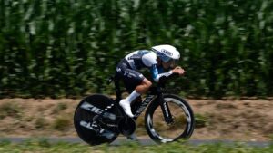 Einer Rubio y los momentos de tensión que vivió en la etapa 8 del Tour de Francia