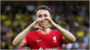 La gala del Balón de Oro rinde un conmovedor homenaje a Diogo Jota