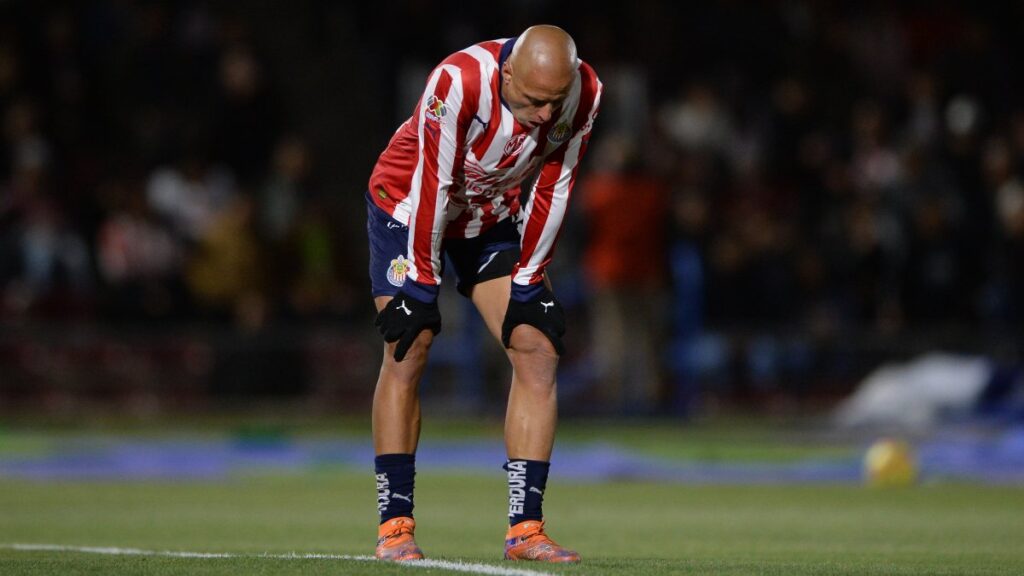 Chicharito Hernández, delantero de Chivas
