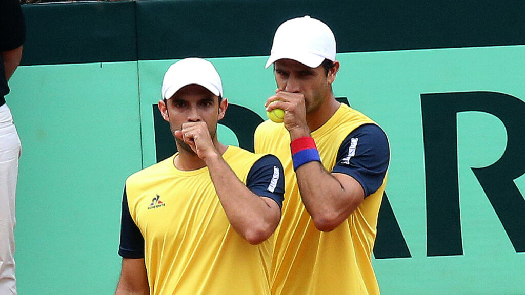 Juan Sebastián Cabal y Robert Farah, en la Copa Davis 1017. - Vizzor Image.