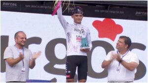 Isaac del Toro: todas las carreras y títulos del ciclista mexicano