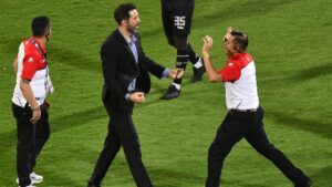 Jorge Bava, satisfecho con la nómina de Santa Fe para el 2025-II