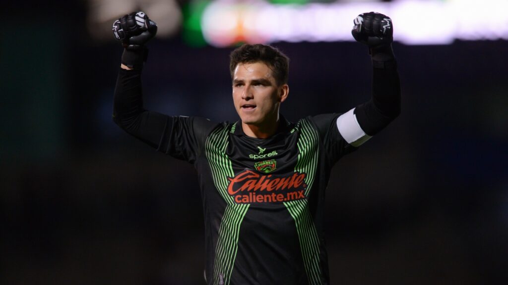 Sebastián Jurado con los Bravos de Juárez