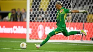 Miguel Herrera aprueba la posible llegada de Keylor Navas a Pumas, esto fue lo que dijo