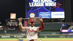 Kyle Schwarber le da el triunfo a la Liga Nacional con un inédito Home Run Derby en el All Star Game
