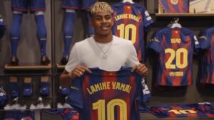 El Barcelona hace oficial la renovación de contrato y la camiseta número 10 para Lamine Yamal