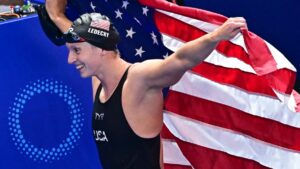 Katie Ledecky agranda su leyenda: gana los 1,500 metros y alcanza 22 títulos mundiales