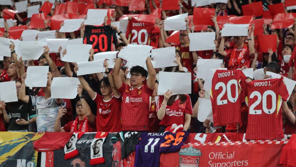 En el amistoso entre Liverpool y Milan, un tremendo error de Mamardashvili sella el resultado final para el cuadro italiano