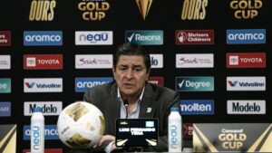 Luis Fernando Tena cree que Guatemala ya no es la selección débil de la Copa Oro