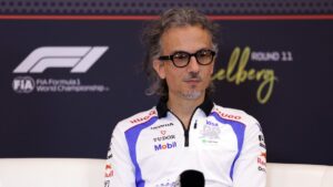 Laurent Mekies elogia el trabajo de Horner en su primer día como jefe de Red Bull Racing