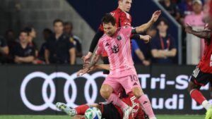 Messi se luce con doblete y asistencia en victoria por goleada del Inter Miami ante New York RB
