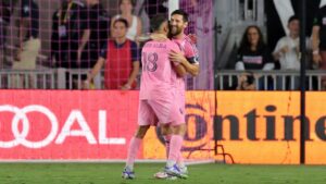 Leo Messi anota por quinto partido consecutivo y con un doblete, el Inter Miami vence a Nashville