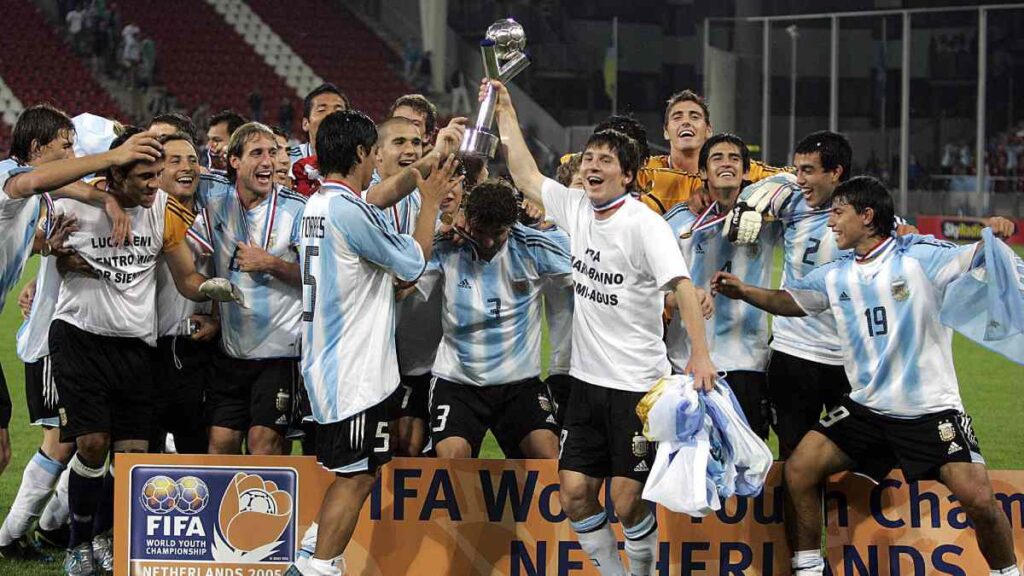 Lionel Messi, campeón con Argentina en el Mundial sub 20 Países Bajos 2005
