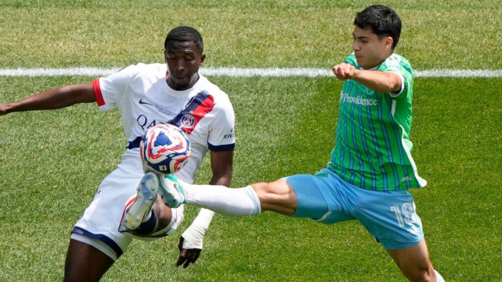 Obed Vargas se suma al conjunto estadounidense que contará con 31 futbolistas tras las altas y bajas recientes.