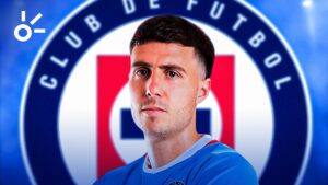 Cruz Azul hace oficial el fichaje de José Paradela