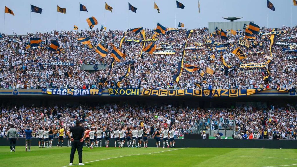 Pumas junto a la afición en CU