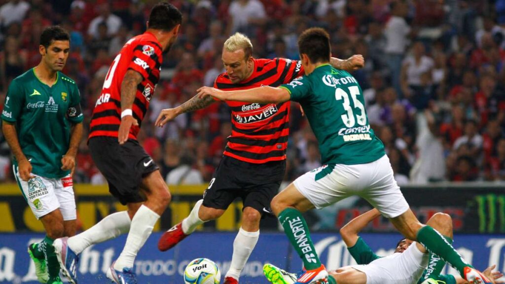 Rafael Márquez jugó tres veces contra el Altas