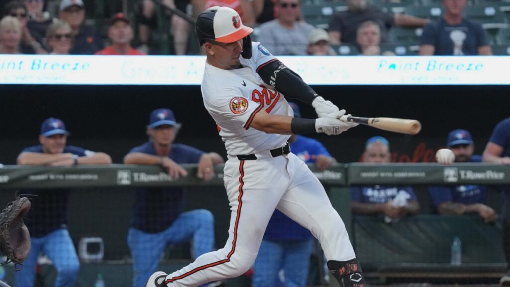 Los Astros adquieren al mexicano Ramón Urías en cambio con Orioles