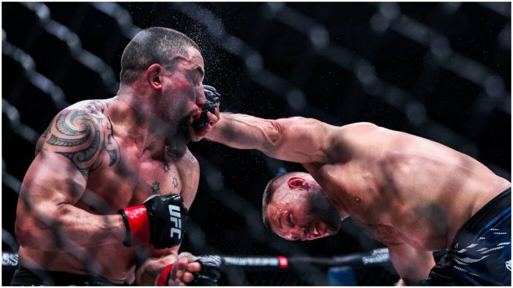 Reinier de Ridder vence a Robert Whittaker | AFP; Senna 