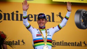 Con 25 años, Remco Evenepoel ya se sienta con los grandes contrarrelojistas de la historia
