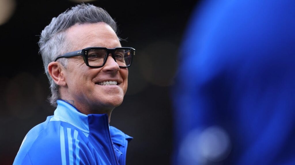 Robbie Williams cantará 'Desire' antes de la final del Mundial de Clubes | Reuters