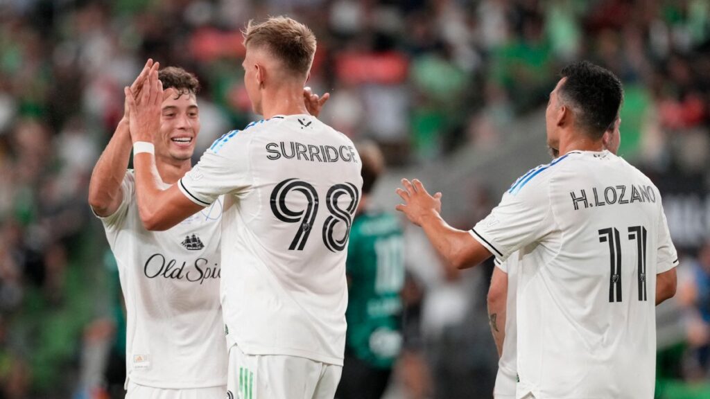 La MLS se adelanta con polémico gol de Sam Surridge