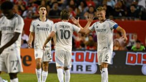 El Chucky Lozano y San Diego mantienen su buena racha y se imponen al Chicago Fire