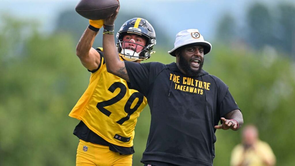 Sebastián Castro, el mexicano de los Pittsburgh Steelers