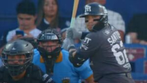 Los Sultanes de Monterrey propina paliza a domicilio a Tecos de los Dos Laredos en el segundo de la serie en la LMB