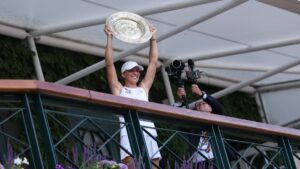 ¿Cómo le hizo Iga Swiatek para acabar su maldición en Wimbledon?