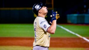 Tecos de los Dos Laredos vencer a Rieleros y se lleva la serie entre novenas del norte