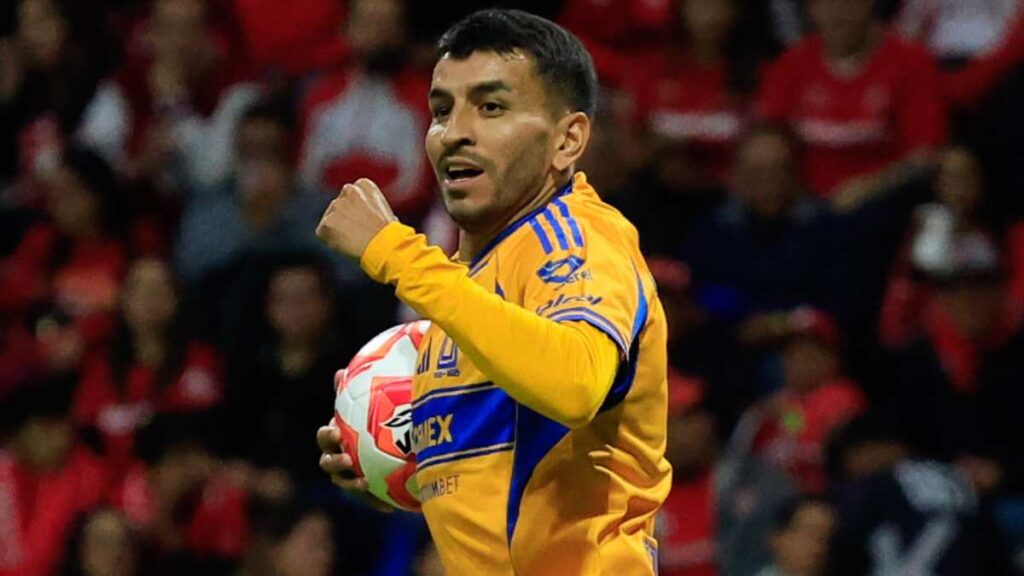 Ángel Correa anota su primer gol como elemento de los Tigres