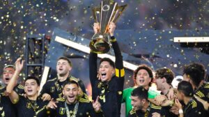 México rompe racha de más de dos años sin remontar un partido
