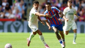 Daniel Muñoz demuestra vigencia en el Crystal Palace con fenomenal asistencia