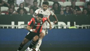 Richard Ríos, sin pánico escénico: titular y victoria en su debut por Champions League