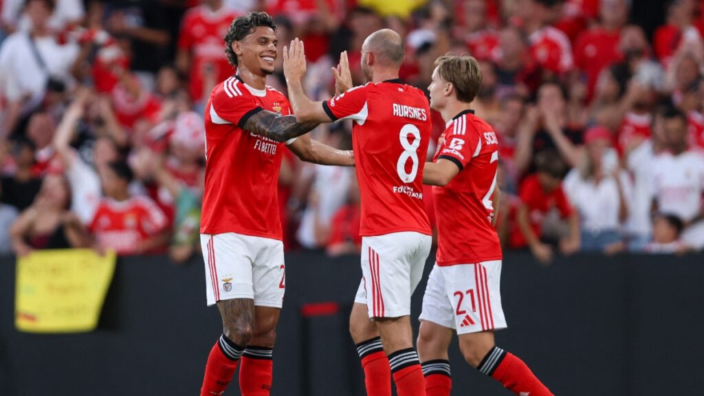 Richard Ríos celebrando con Benfica en la Champions League / FILIPE AMORIM / AFP