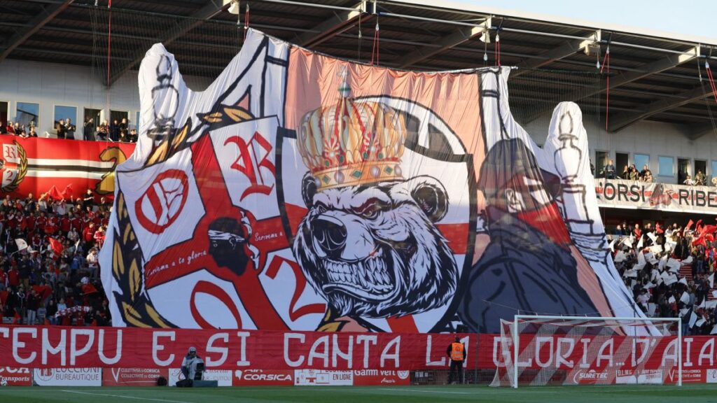 Ajaccio descendido a National 1