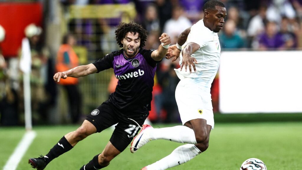 Anderlecjht y AEK Atenas empatan y dejan todo para la vuelta