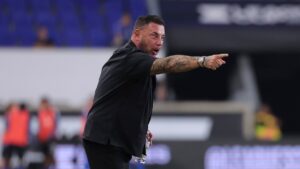 Mohamed critica el mal estado de la cancha tras la victoria de Toluca y resalta el gol de Paulinho