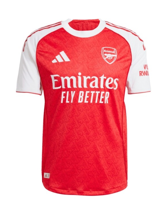 Arsenal presenta su playera de local para la temporada 2025-26