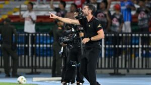 Raimondi descarta dar un paso al costado en América: “Renunciar, no”