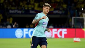 Jorge Carrascal, motivado por su sueño cumplido de llegar al Flamengo