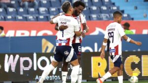 ¡Más líder que nunca! Junior gana, gusta y golea en Barranquilla: las claves del triunfo ante Llaneros