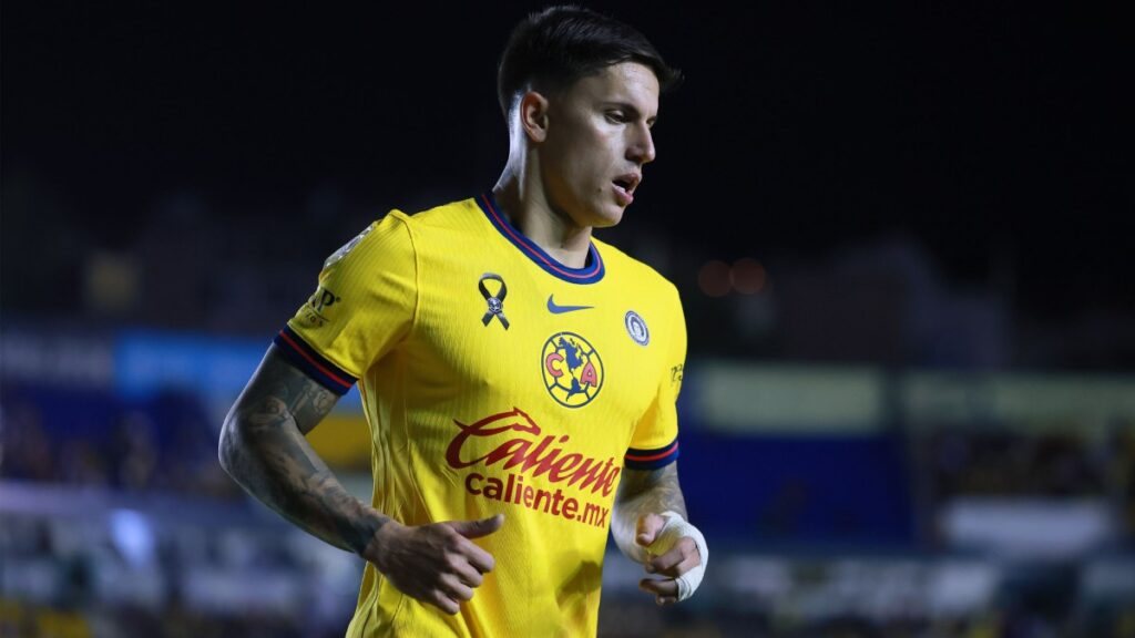 Brian Rodríguez no quiere salir del América