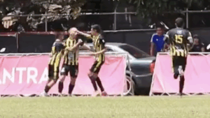 Aurora gana un partidazo y frena a Antigua en la capital