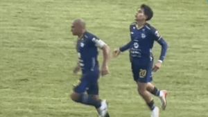 Cobán Imperial reacciona y evita la derrota ante Antigua GFC con un gol agónico sobre el cierre