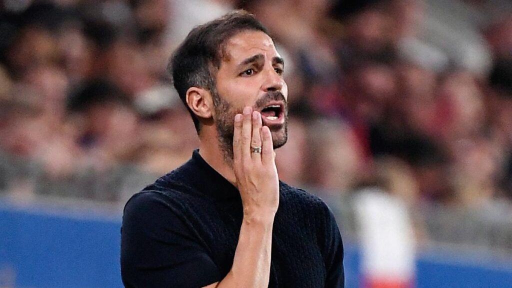 Cesc Fábregas durante el Barcelona vs Como 1907