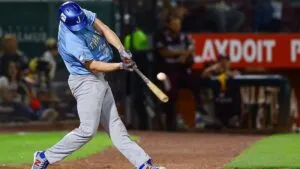 Charros logra remontada en la novena ante Algodoneros y avanza a la Serie de Campeonato